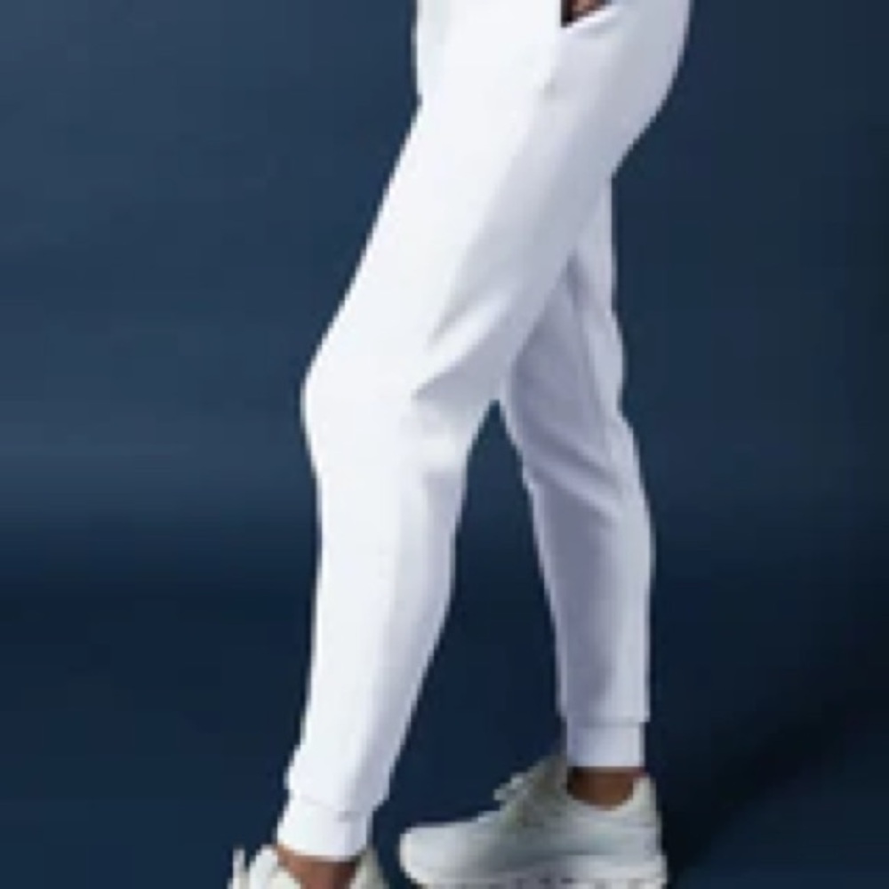 Ultracor 6STRIPE DORADO PLUSH EASY JOGGER IN AIRE - women’s joggers 
WHT/SLV / S